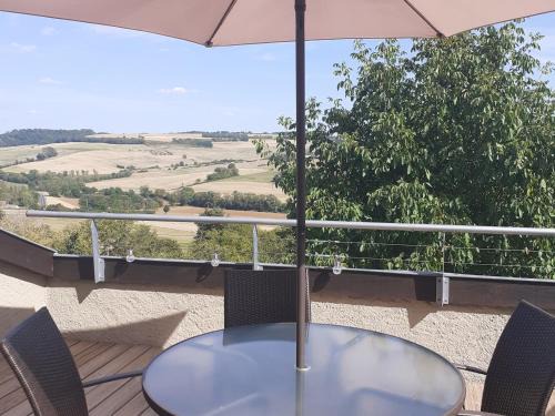 Bouxieres-aux-Chenes Casa | Gîte historique avec terrasse panoramique près de Nancy - FR-1-584-348