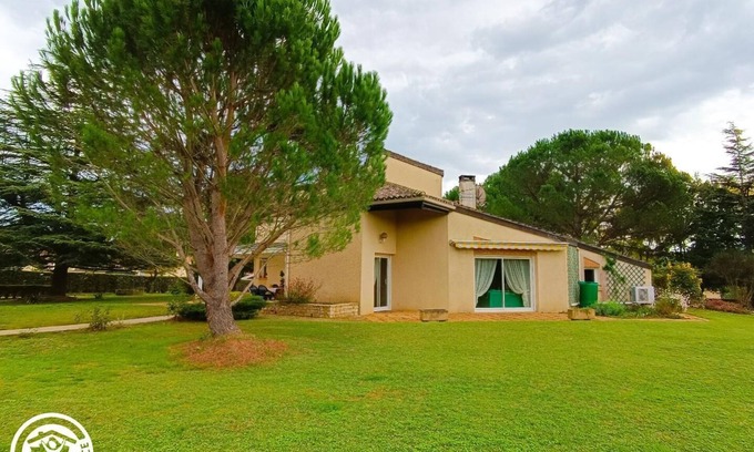 Caillac Casa | Gîte in Caillac - CAILLAC