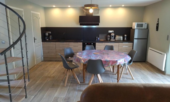 Auderville Apartamento | Gîte l'écurie 3 étoiles La HAGUE - MANCHE 2-5 pers avec SPA sur le GR 223