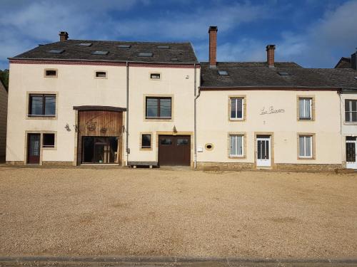 Florenville Casa | Gîte La Bavière