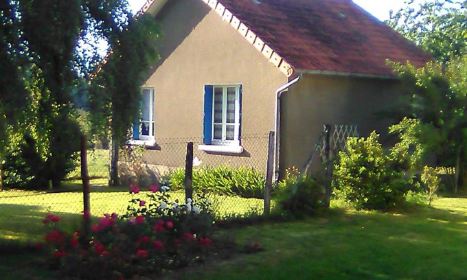 Saint-Agnant-de-Versillat Casa | Gîte La Maison de LEA