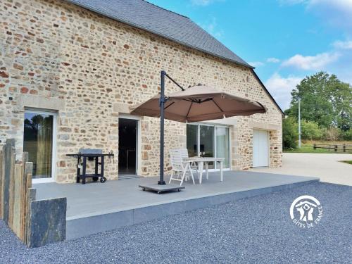 Crennes-sur-Fraubee Casa | Gîte la Maillardière, 2 personnes
