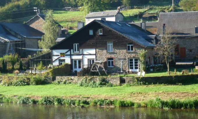 Vresse-sur-Semois Casa | Gîte la Passerelle à Mouzaive