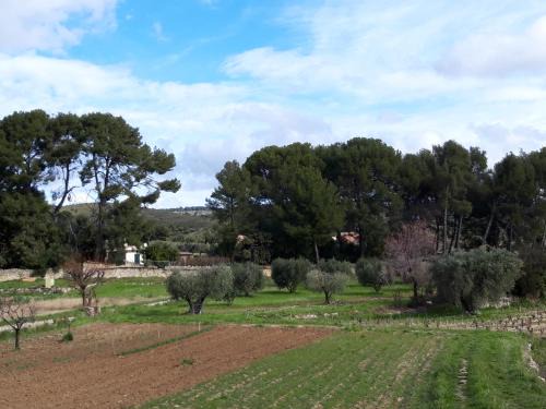 Sainte-Anne du Castellet Casa | Gîte " Le Clos de la Pinède "