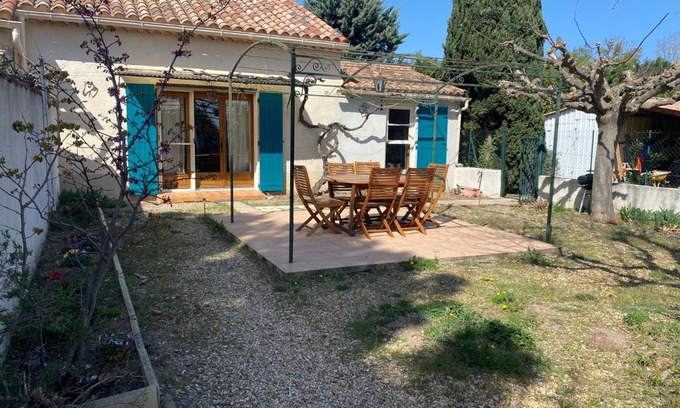 Aureille Casa | Gîte Lou Pastre