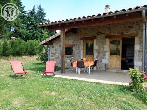 Chuyer Casa | Gîte Lumineux avec Terrain Privatif et Terrasse - Idéal pour Activités de Plein Air ! - FR-1-496-145