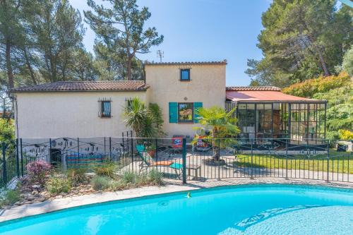 Peypin Casa | Gîte proche aix marseille piscine
