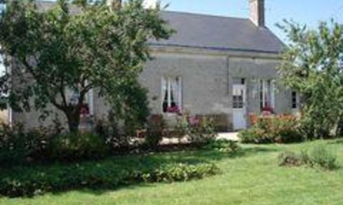 Prunay-Cassereau Casa | Gîte Prunay-Cassereau, 3 pièces, 4 personnes - FR-1-491-178