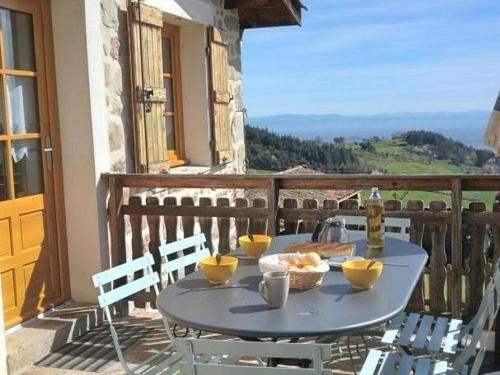 Saint-Bonnet-le-Courreau Casa | Gîte rénové avec cheminée et jardin à 15 km des pistes de ski - FR-1-496-9