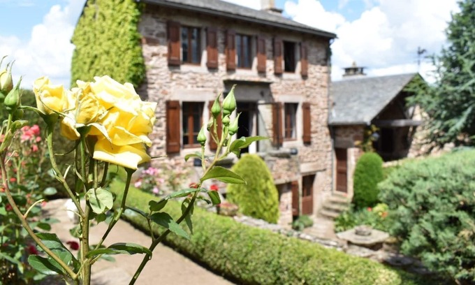 Castelnau-Pegayrols Casa | Gîte Ras del Molin Castelnau-pégayrols
