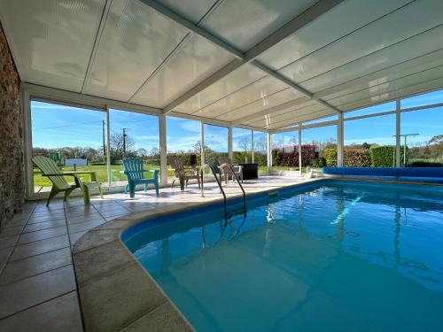 Plouagat Casa | Gîte Rosalie, piscine couverte chauffée - Au bord de l'eau Conciergerie