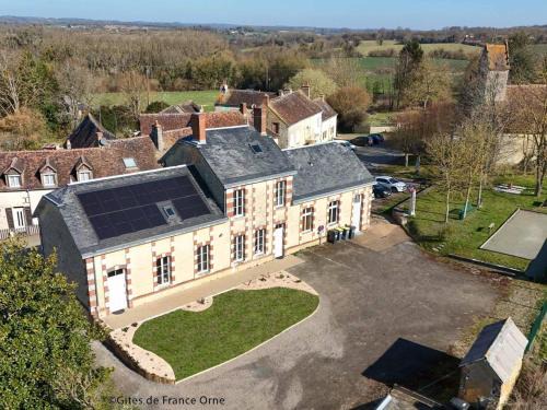 Gemages Casa | Gîte spacieux dans le Perche avec WIFI inclus, idéal pour réunions familiales - FR-1-497-240