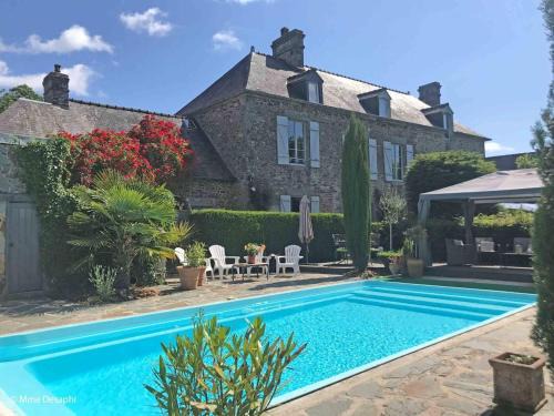 La Chapelle d'Audaine Casa | Gîte tout confort avec piscine chauffée, jardin et terrasse, idéal pour curistes et randonneurs - FR-1-497-199