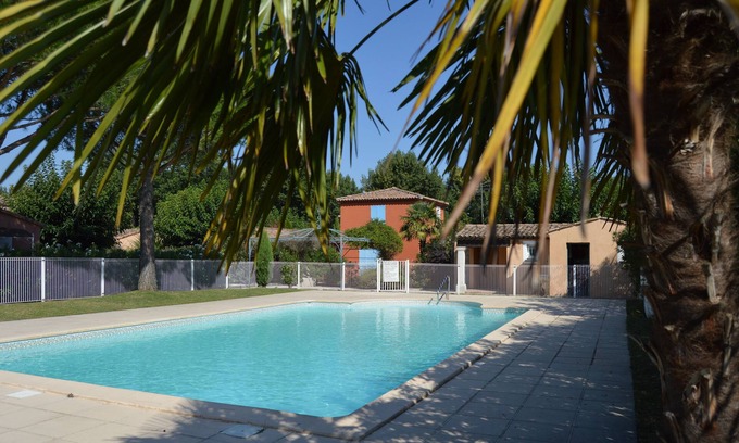 Montboucher-sur-Jabron Casa | Villa climatizada de 40 m2 con piscina en un entorno tranquilo y privilegiado.