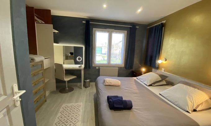 La Chapelle-sur-Erdre Cama Y Desayuno | GiteAnne in Nantes
