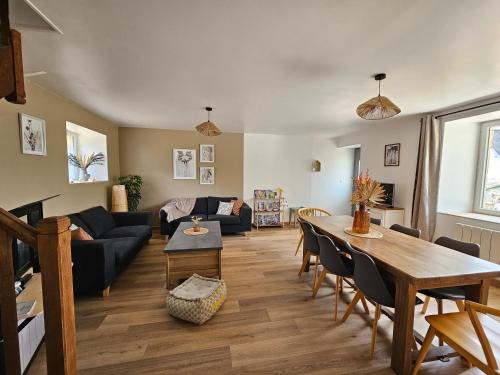 Etienville Casa | Gîtes Nos jours heureux - L'escapade, maison de campagne