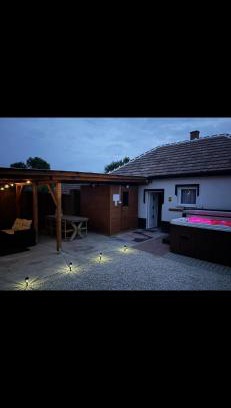 Abony Apartamento | Góré Vendégház