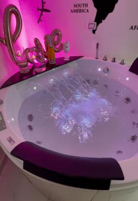 Oltretorrente Apartamento | G-house