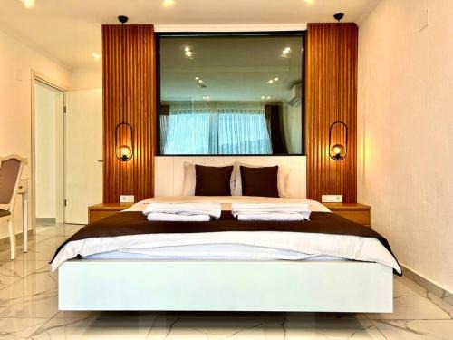 Uzumlu Villa | Gala açık ve kapalı havuzu bulunan lüks villa