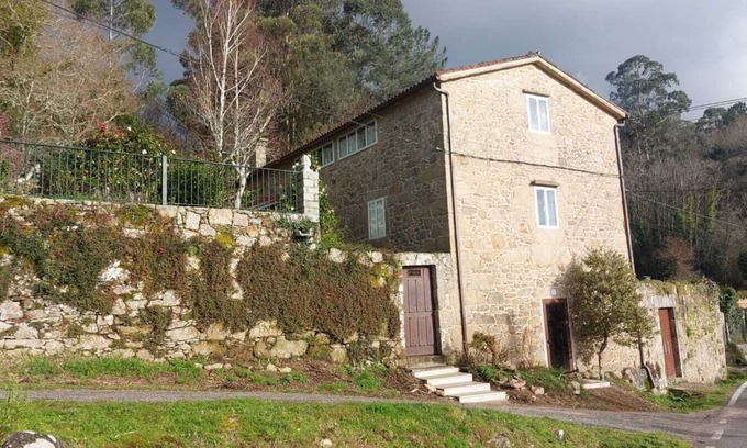 Morana Cabaña | CASA RURAL GALLEGA. El encanto de la piedra y el agua.
