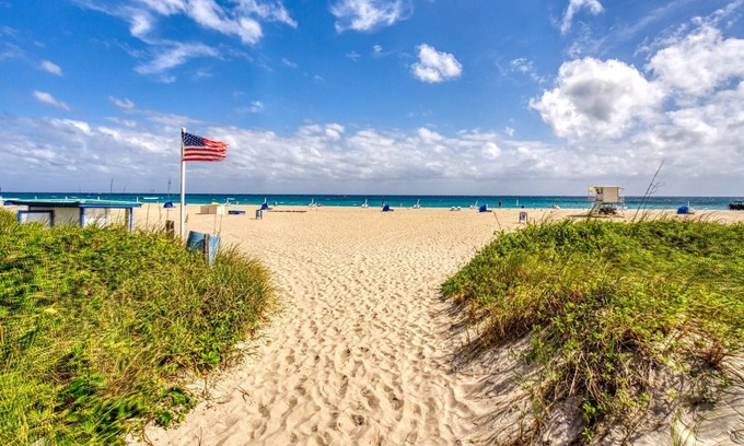 Boynton Beach Villa | Galina's Villa | Short Drive to Delray Beach!
