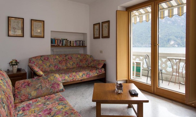 San Mamete Apartamento | Galleria Albogasio Apartment 14539