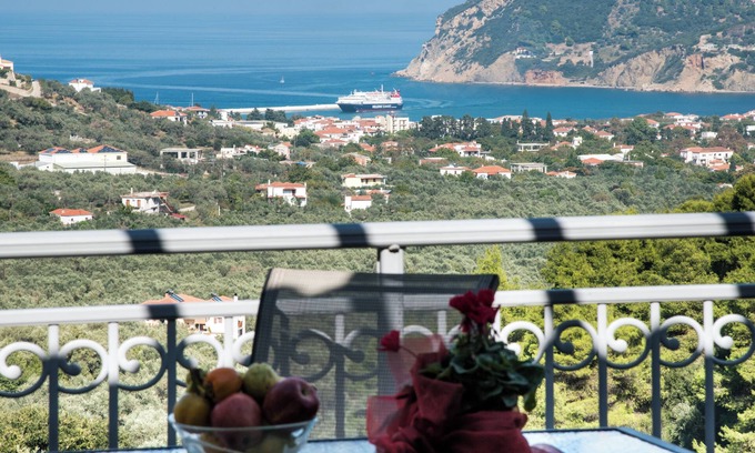 Skopelos Villa | GALLIS AMAZING VILLA SKOPELOS- ΜΟΝΑΧΙΚΗ ΦΑΝΤΑΣΤΙΚΗ ΒΙΛΛΑ ΜΕ ΘΕΑ ΘΑΛΑΣΣΑ!!!