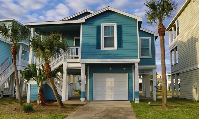 Galveston Casa | Galveston TX - Pointe West Cottage - Capacidad para 10 personas - Carro de golf incluido - Mascotas gratis
