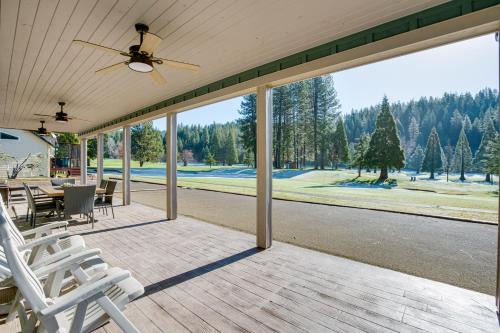 Arnold Casa | Game Room and Pool Access Spacious Cabin in Arnold