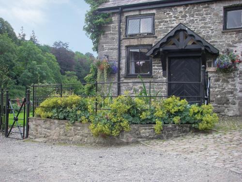Llangadog Casa | Gamekeepers Cottage - Hw7729