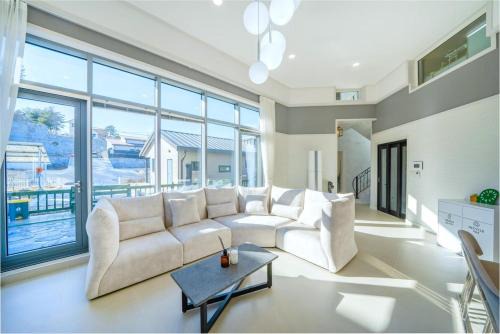 Gangneung Casa | Gangneung Uahaeng Stay Private House