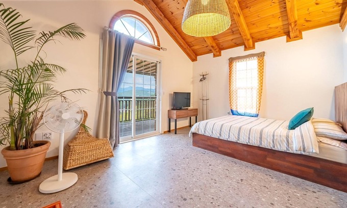 Sang Casa | Gapyeong Botanical Pension