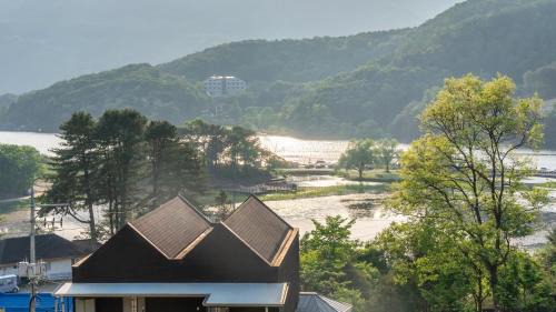Seorak Casa | Gapyeong Yeonkkocchosu Pet Pension