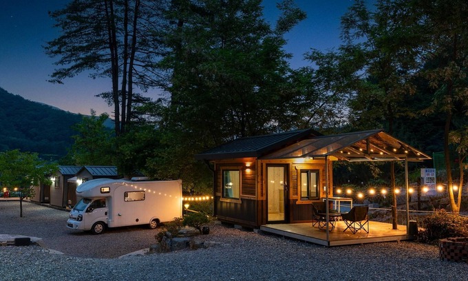 Seorak Casa | Gapyeong Yumyeongsan Gomone pet Camping