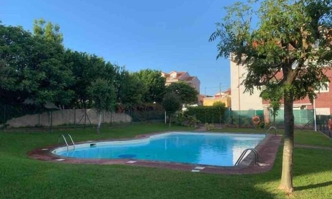 Suances Apartamento | Garaje y Piscina Comunitaria!