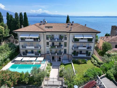 Sirmione Old Town Apartamento | Garda Amore