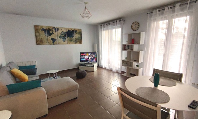 Mantes-la-Jolie Apartamento | Garden apartment - 41 m² - 1 Bedroom