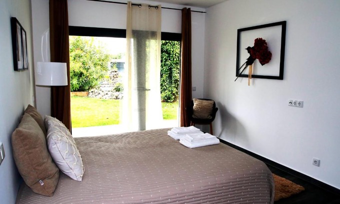 Abrantes Apartamento | Garden Apartment Dona Amélia