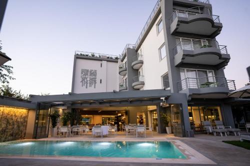 Kalamata Hotel | Garden City Resort