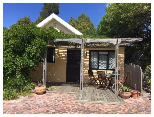 Hunter's Home Casa | Garden Cottage in Ambiente Guest House