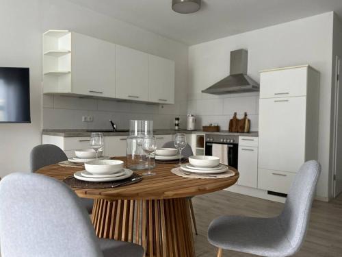 Rustersiel Apartamento | Garden Flat At The Harbour In Whv