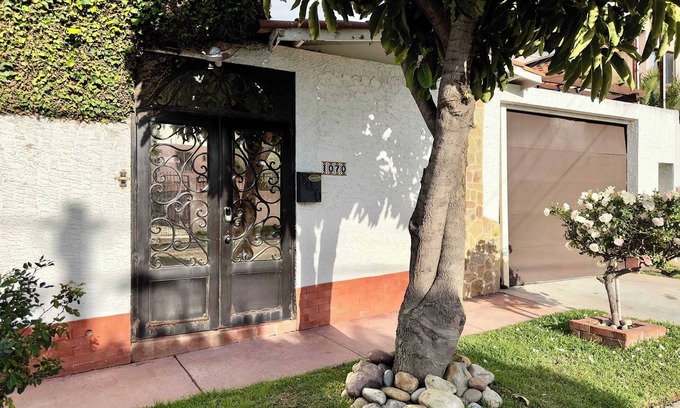 Playas de Tijuana Casa | Relaxing Garden Home at Playas de Tijuana