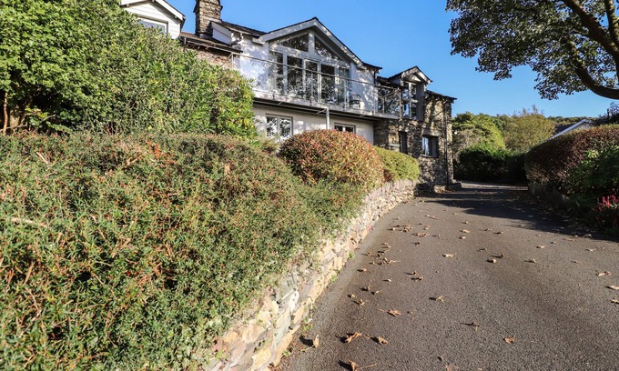 Ambleside Cabaña | GARDEN HOUSE, family friendly, with open fire in Ambleside