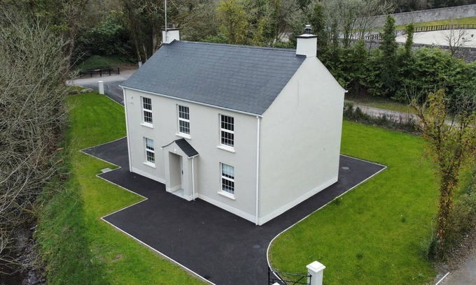Irvinestown Casa | Garden House