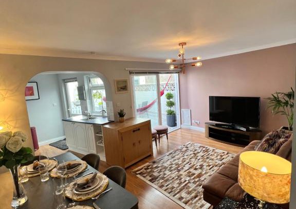 Clevedon Apartamento | Garden Place