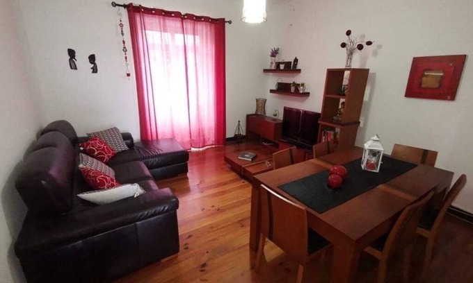 Horta Apartamento | APARTAMENTO CON VISTA AL JARDÍN