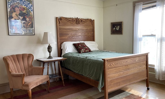 Iowa City Apartamento | Garden View apartment