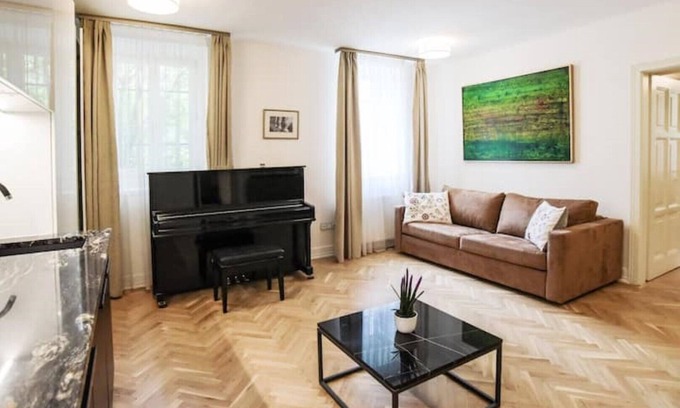 Rozsadomb Apartamento | Garden View Comfort Apartment
