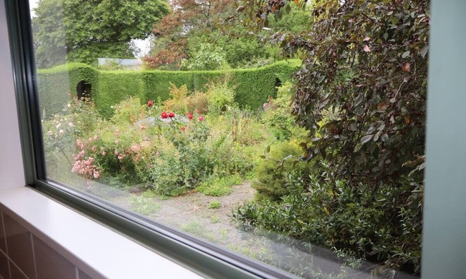Leithfield Cabaña | Garden View Country Cottage