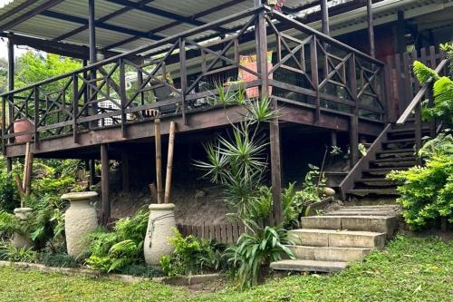 Hibberdene Casa | Garden View Seaside Chalet
